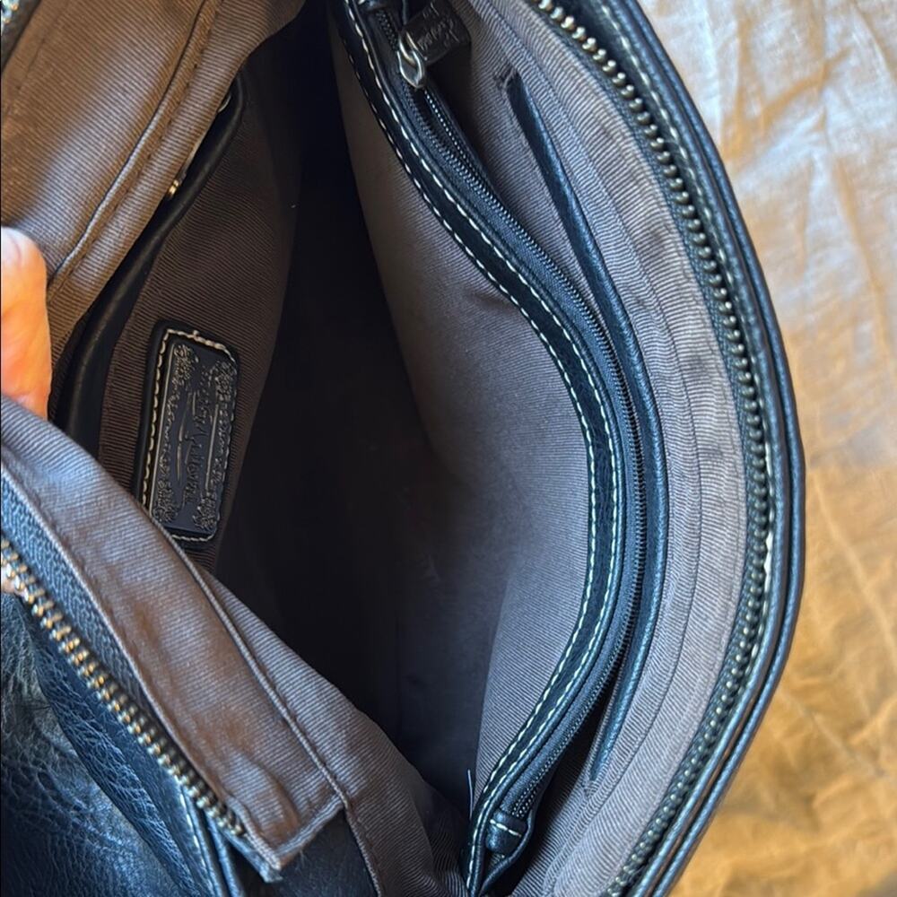 Trinity ranch Black and Teal leather tassel shoulder bag - Picture 7 of 10